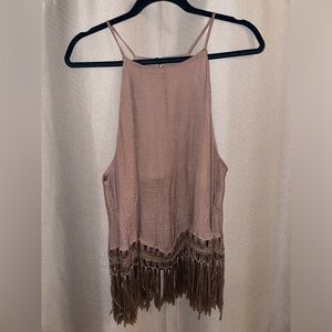 Medium fringed tank